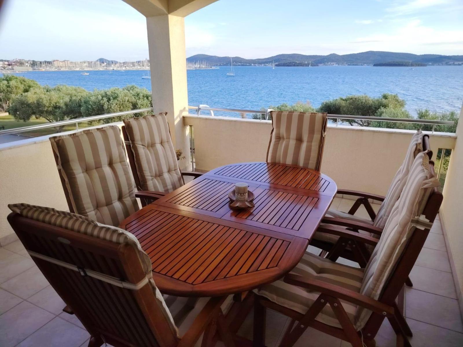 Luxury Beach Apartment Биоград-на-Мору Экстерьер фото